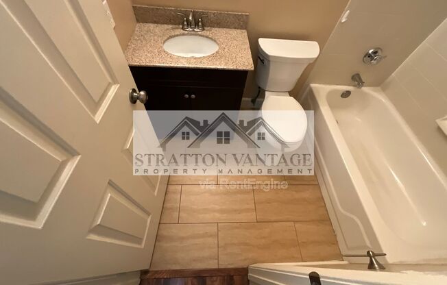 2 beds, 2 baths, 860 sqft, $1,500, Unit 2057