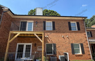 1014 Queens Rd