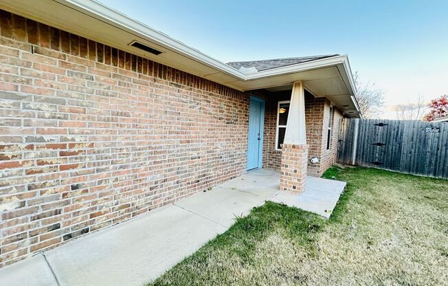 3 Bed 2 Bath Duplex * Moore Schools