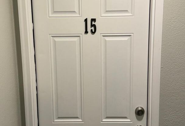 2 beds, 1 bath, 725 sqft, $1,695, Unit 314-01-13