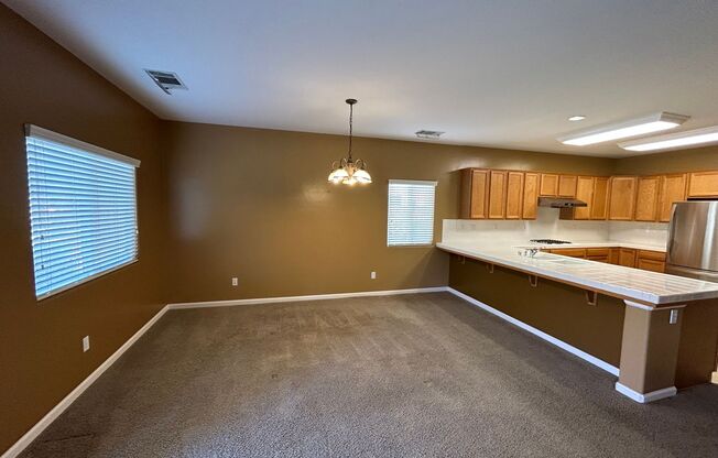 Beautiful 3 Bedroom/2 Bathroom + Office in SW Bakersfield w/ RBP & Security Deposit Alternative