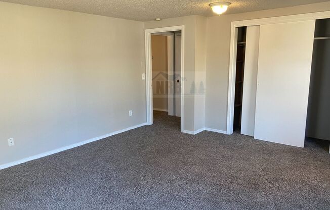 2 beds, 1 bath, $2,195