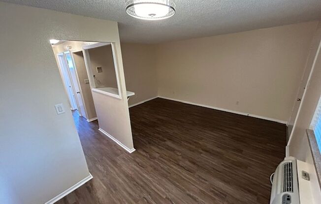 1 bed, 1 bath, 500 sqft, $1,150, Unit 305