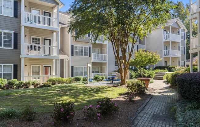 Courtyard area  at Park Summit Apartments in Decatur, GA 30033