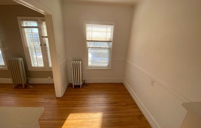 Studio, 1 bath, $909, Unit 304