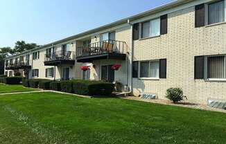 External Apartment View at Regents Court Apartments,Westland MI