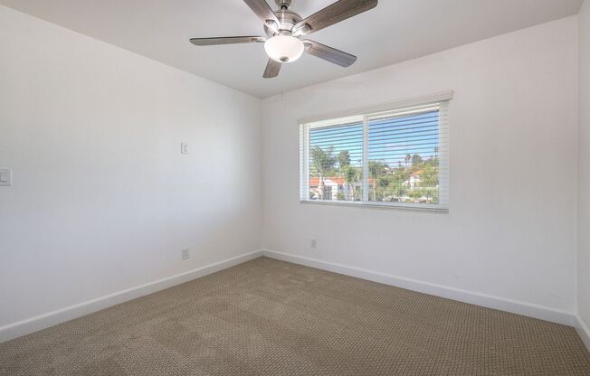 3 beds, 2.5 baths, 1,130 sqft, $3,195, Unit 44