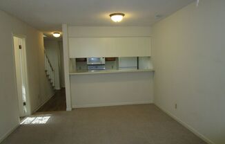 2 beds, 1.5 baths, 1,000 sqft, $950, Unit 690a