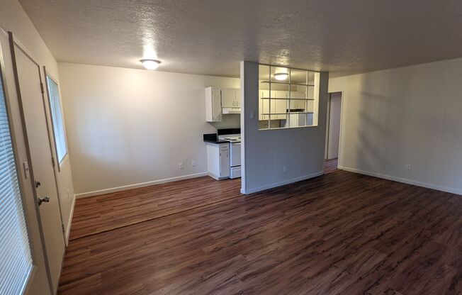 1 bed, 1 bath, 650 sqft, $1,225, Unit 3515-09