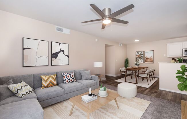 2 beds, 1 bath, 925 sqft, $1,349, Unit 10208