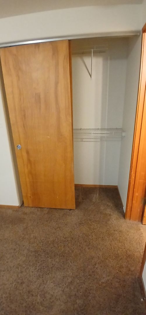 Studio, 1 bath, $1,400