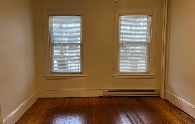 1 bed, 1 bath, $1,075, Unit Apt. 1, first floor