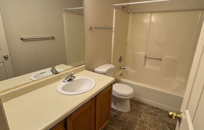 2 beds, 1.5 baths, $1,398, Unit # 8