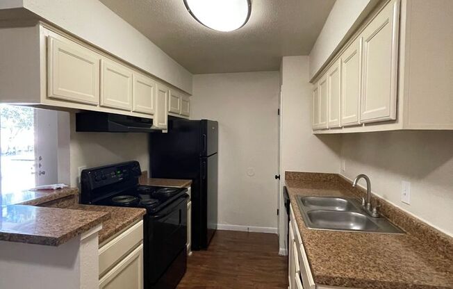 Champion Court Apartments