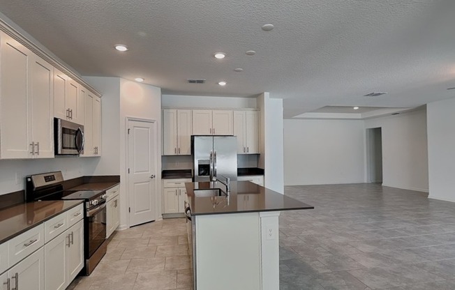 3132 COUNTRY SIDE DR