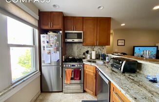 1 bed, 1 bath, $2,300, Unit 2