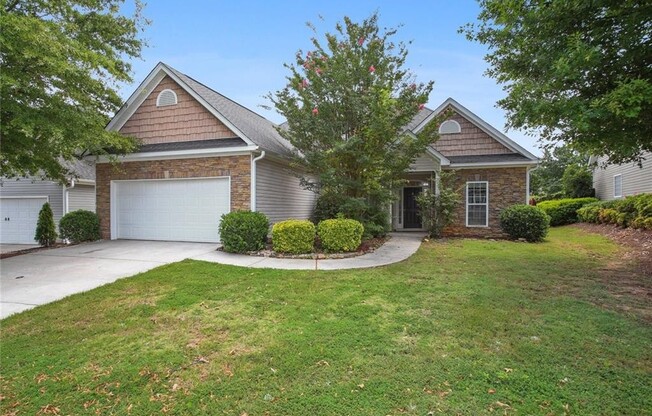 370 STILLWOOD DR