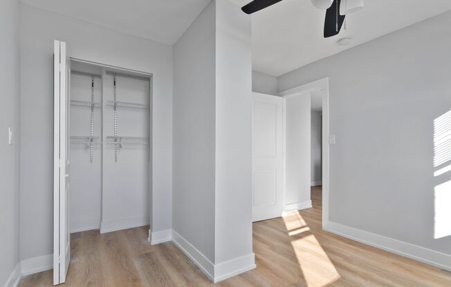 2 beds, 1 bath, 430 sqft, $1,875, Unit 3H