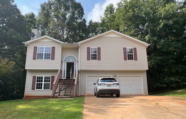 Whitesburg- 147 Thompson Hill Overlook 4 Bedroom 3 Bath with bonus room