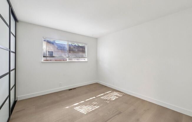 4 beds, 2 baths, $6,495