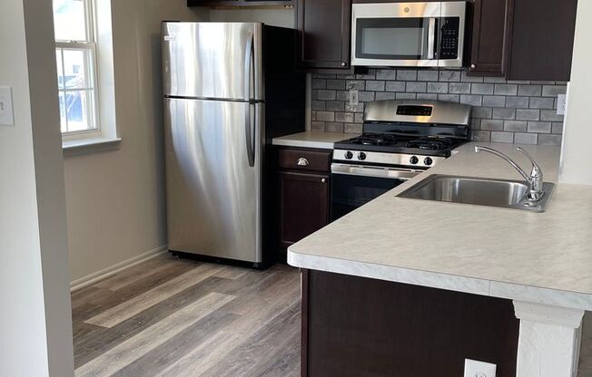 2 beds, 2 baths, 1,092 sqft, $2,650, Unit 1905
