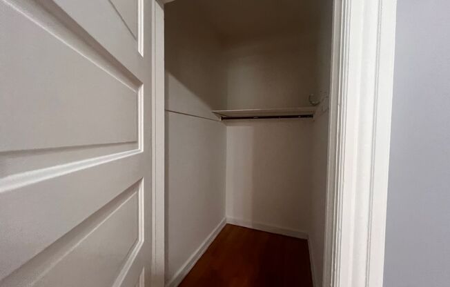Studio, 1 bath, $795, Unit 12