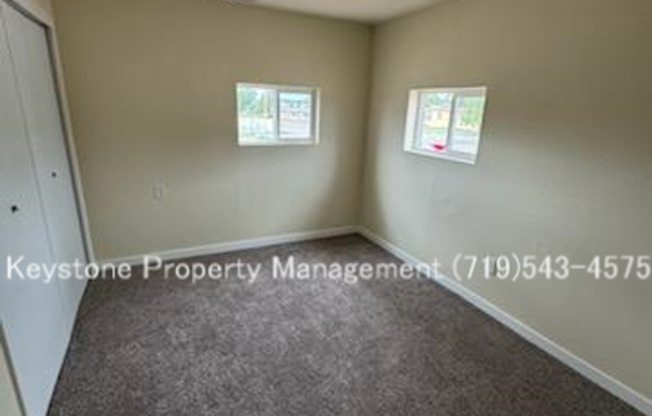 2 beds, 1 bath, $1,250