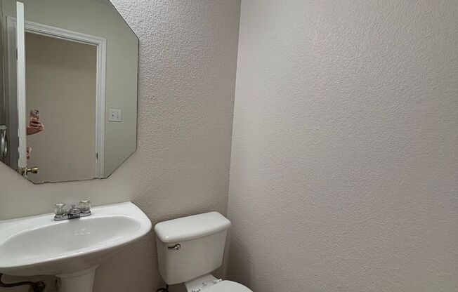 4522 and 4524 Alamosa Street Duplex