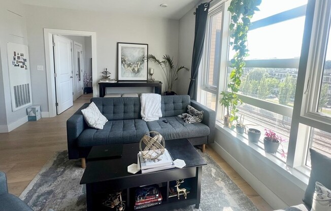 2 beds, 2 baths, 951 sqft, $4,000, Unit 309