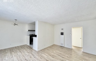 3655 Midvale Ave