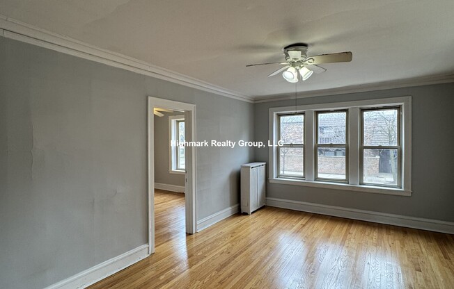 3438 West Foster Ave.
