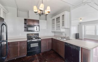 2 beds, 2 baths, 1,017 sqft, $1,095, Unit 301