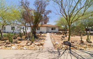 4301 N 15 DR