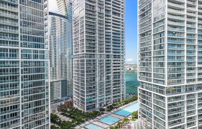 2 beds, 1 bath, $6,470, Unit # 4309
