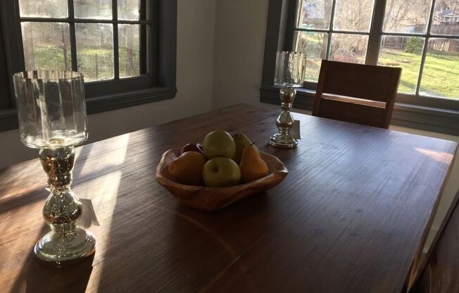 CHARMING 3 BED/2 BATH HOME IN OLD TOWN