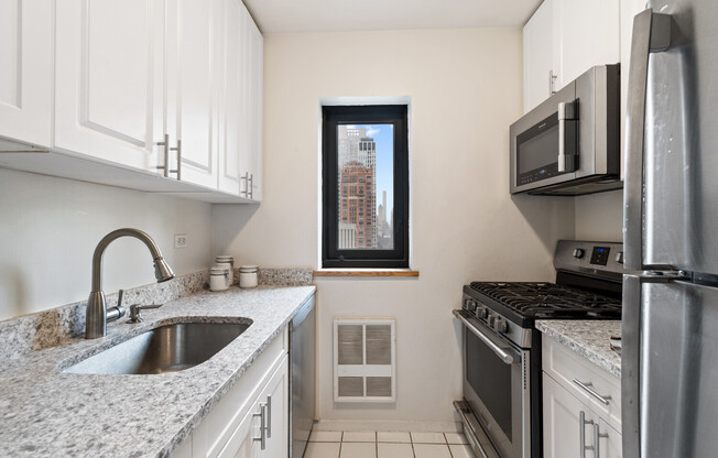 1 bed, 1.5 baths, 948 sqft, $5,800, Unit 16F