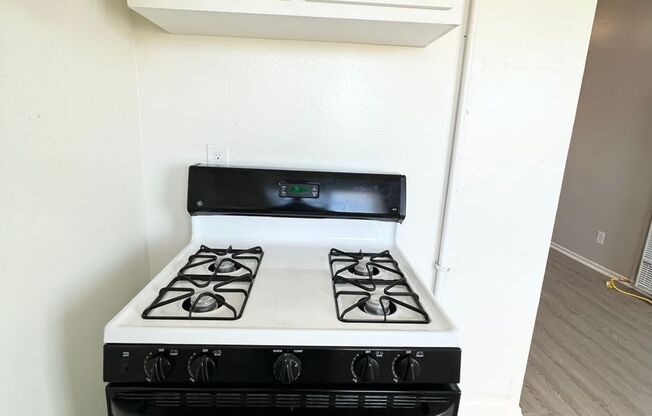 1 bed, 1 bath, $1,775, Unit 171