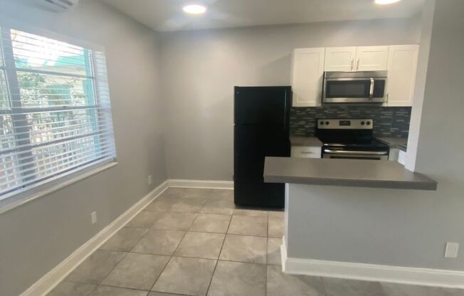 1 bed, 1 bath, $1,695, Unit 3