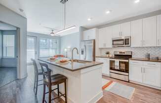 Modern kitchens with white cabinets