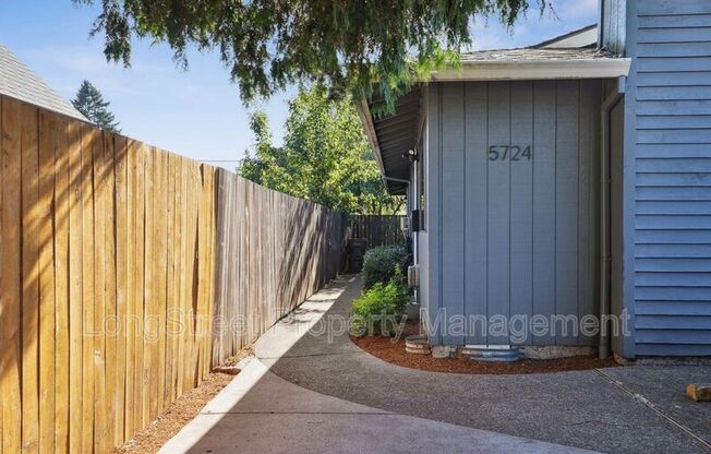 5726 SE 83rd Ave