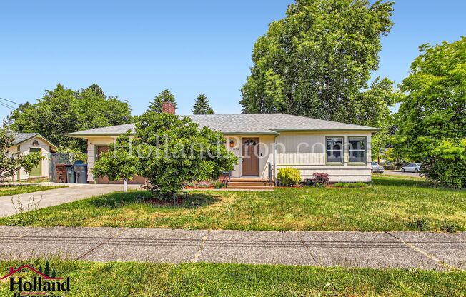Welcoming home offering ideal space and location in Hillsboro!