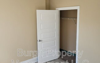 1009 PENN AVE