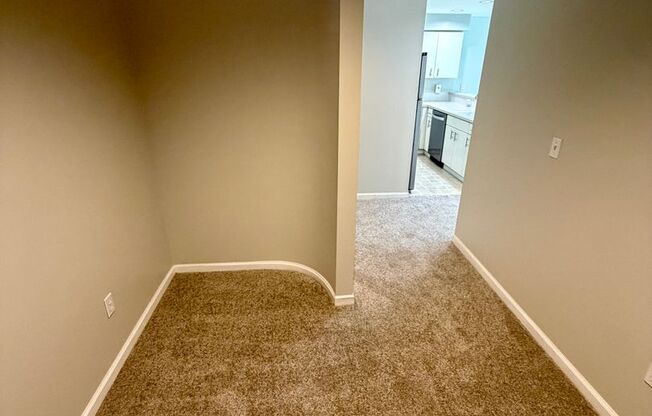 Bright and Spacious 1-Bedroom on the Magnolia/Interbay Border