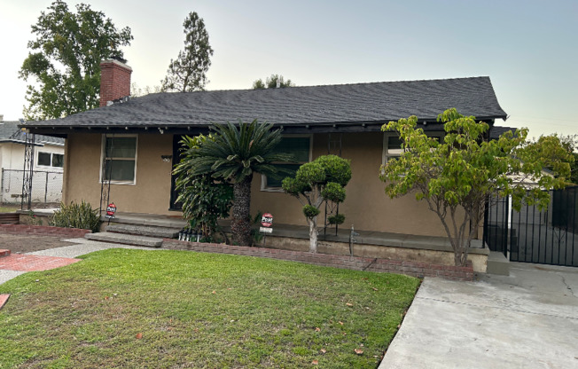 85 W LEMON AVE