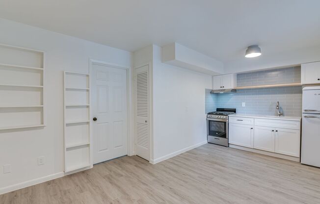 1 bed, 1 bath, 450 sqft, $1,250