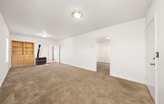 3 beds, 1 bath, 1,000 sqft, $1,750, Unit 3324 6th Ave