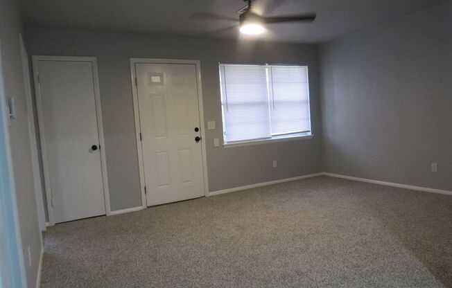 3 beds, 1 bath, $1,200