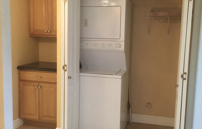 1 bed, 1 bath, $1,250