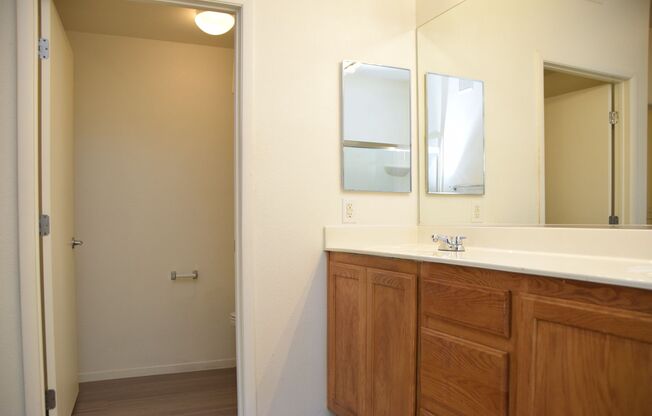 3 beds, 2 baths, $1,650