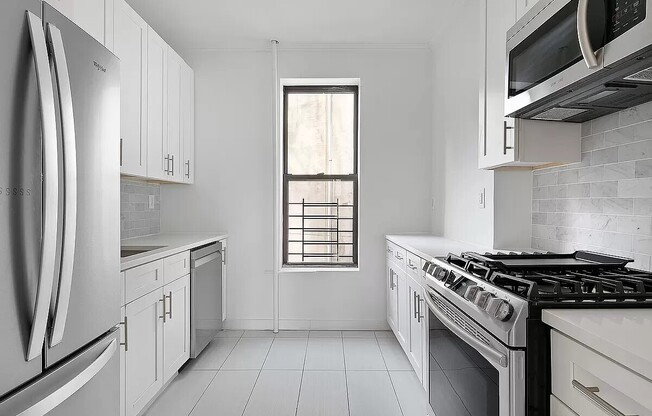196 PROSPECT PARK W